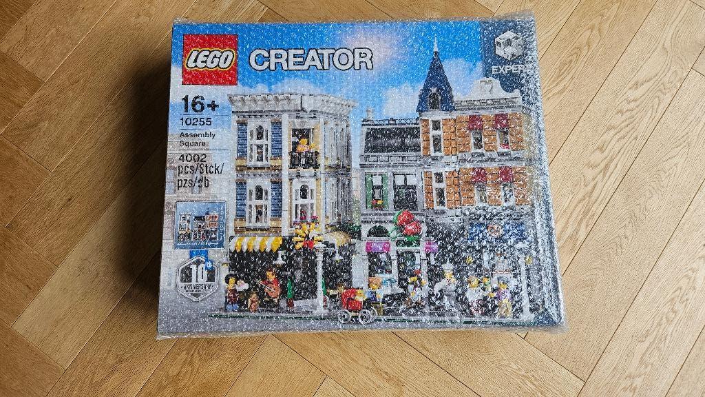 Lego 10255 - Assembly Square (Nieuw), Ophalen, Lego, Nieuw, Compleet