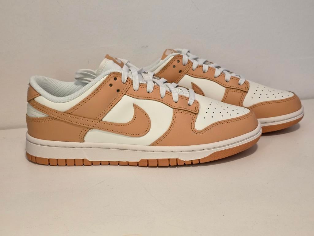 Nike Dunk Low Harvest Moon (Women's) - DD1503-114, Kleding | Dames, Schoenen, Ophalen of Verzenden, Nieuw, Sneakers of Gympen