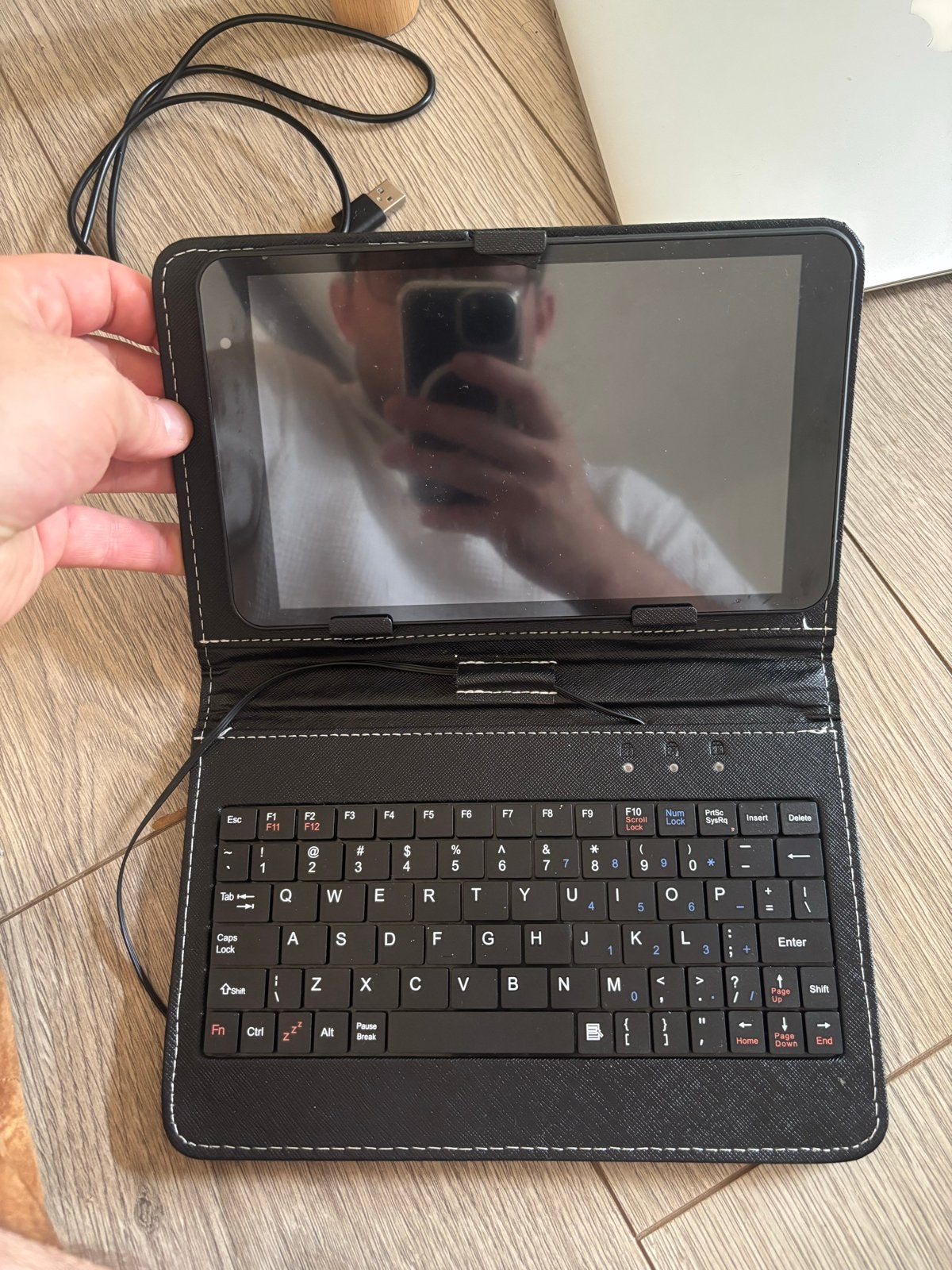 Rohs tablet met toetsenbord -, 10 inch, 32 GB, Ophalen of Verzenden, Wi-Fi