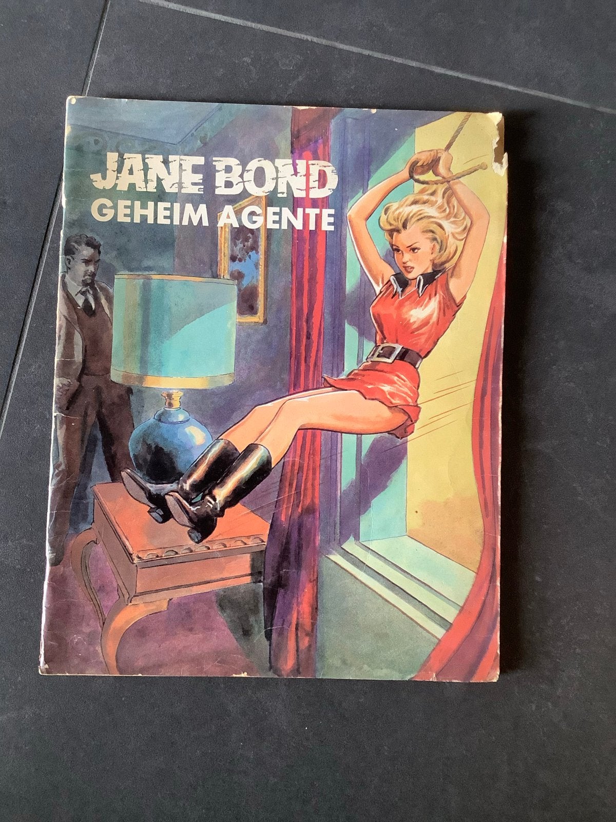 Jane Bond Geheim Agente - Vintage Stripboek, Eén stripboek, Ophalen of Verzenden, Gelezen