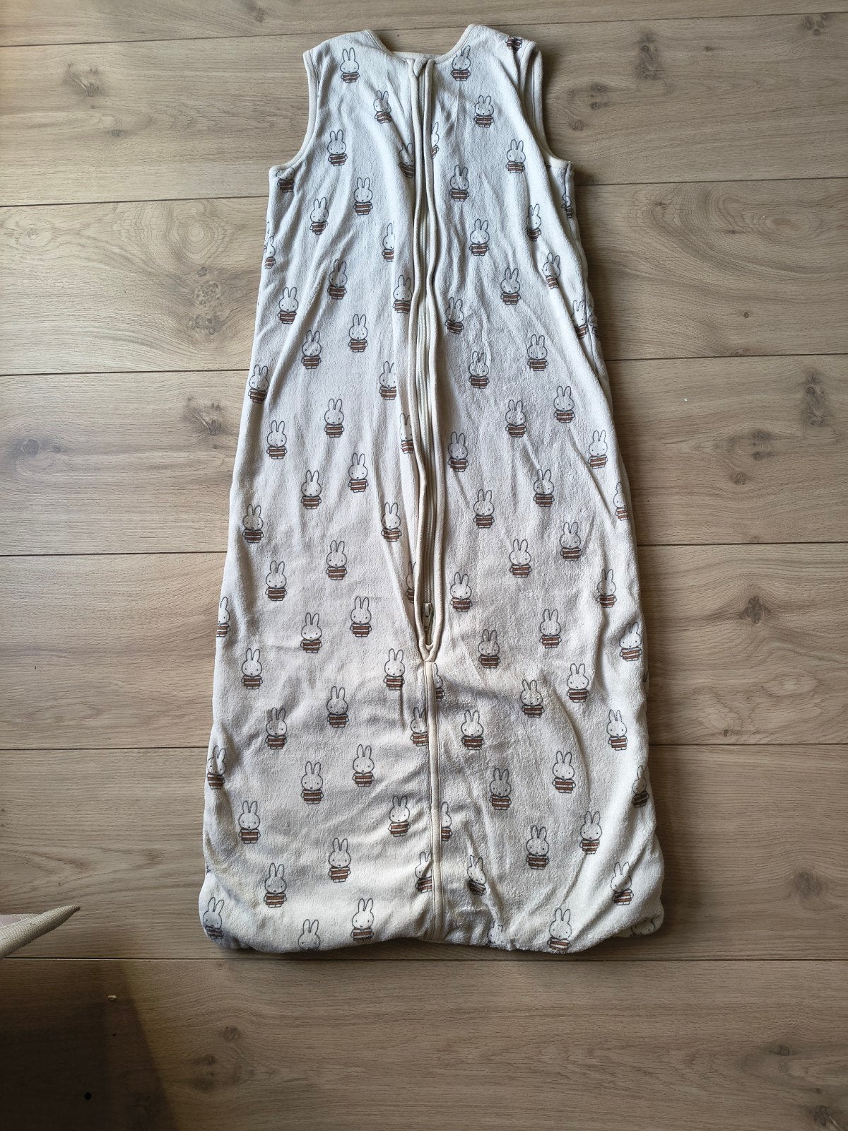 Hema Nijntje winterslaapzak mouwloos maat 86/104, Gebruikt, Ophalen of Verzenden, Hema, Beige