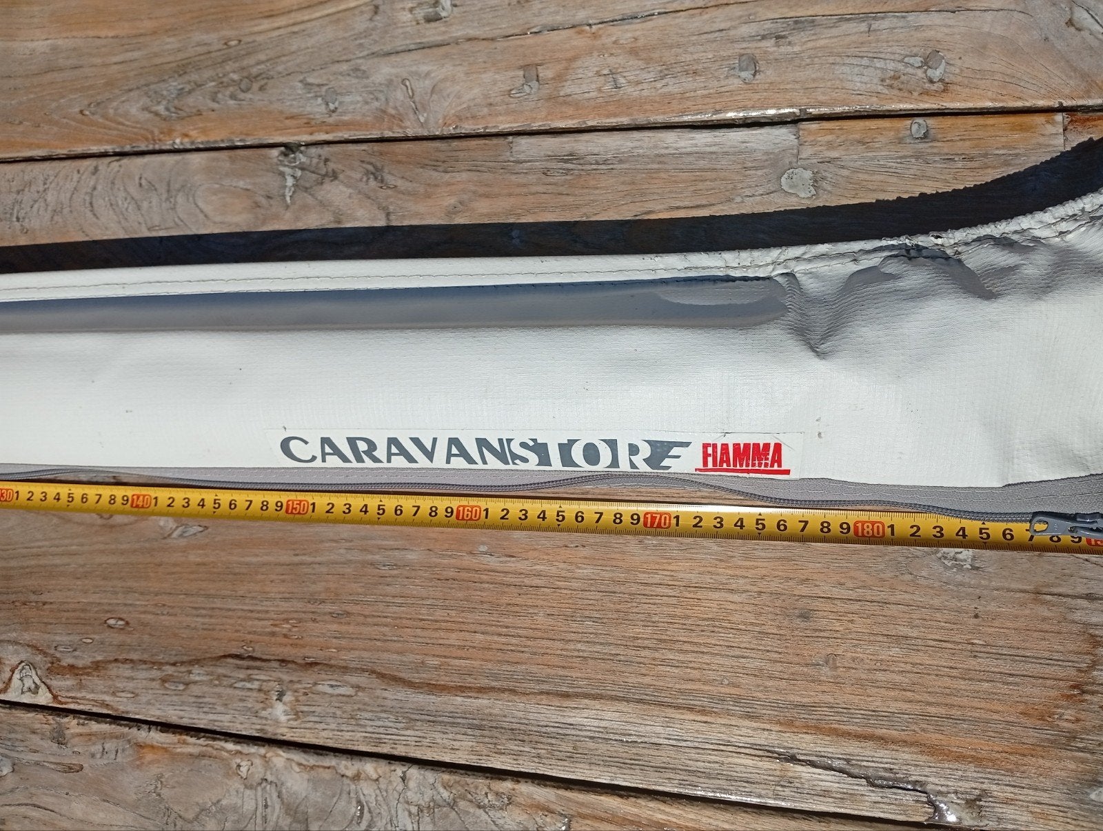 Fiamma Caravanstore Zakluifel - Compact & Ideaal voor Reizen, Ophalen