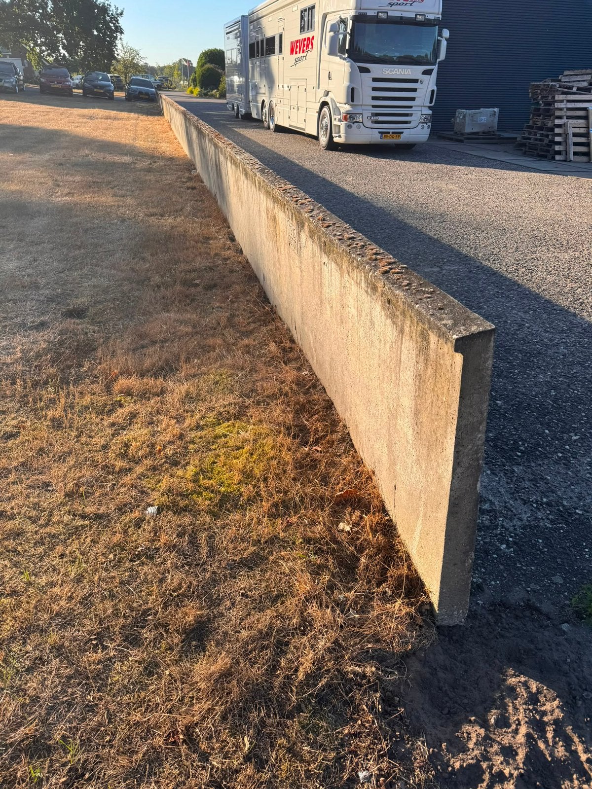 Betonnen keerwanden – 39 meter totaal, Ophalen, Biels, Zo goed als nieuw, Minder dan 100 cm