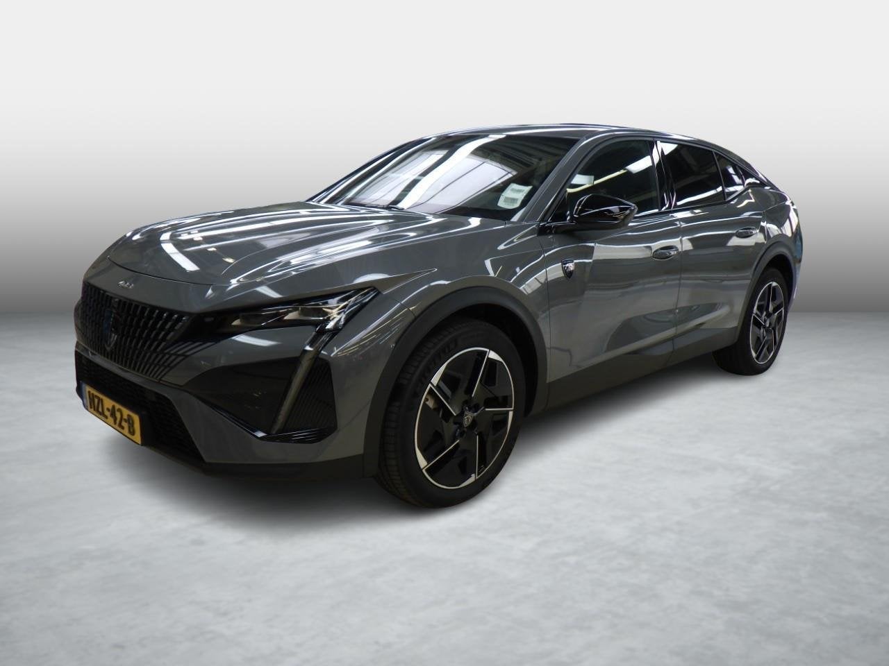 Peugeot 408 e-408 GT Avantage 58 kWh 360 Camera (bj 2025), Automaat, Gebruikt, 213 pk, Automatische klimaatregeling