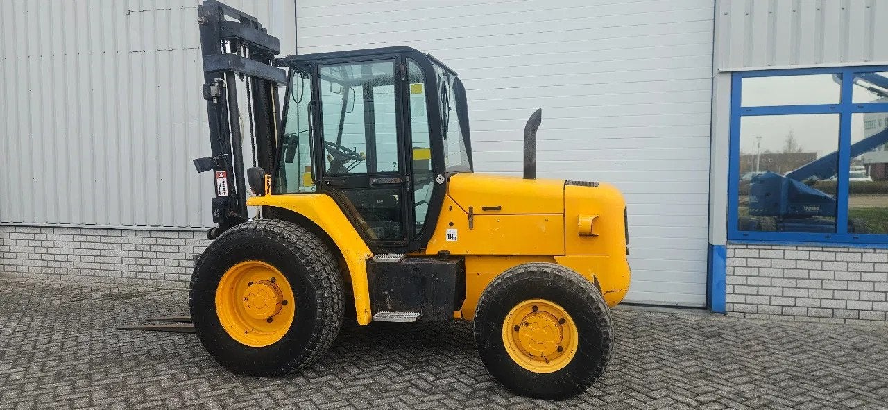 JCB 926 4x4 Ruwterein heftruck 4x4 triplo (bj 2007), Zakelijke goederen, Machines en Bouw | Heftrucks en Intern transport, 2000 tot 3000 kg