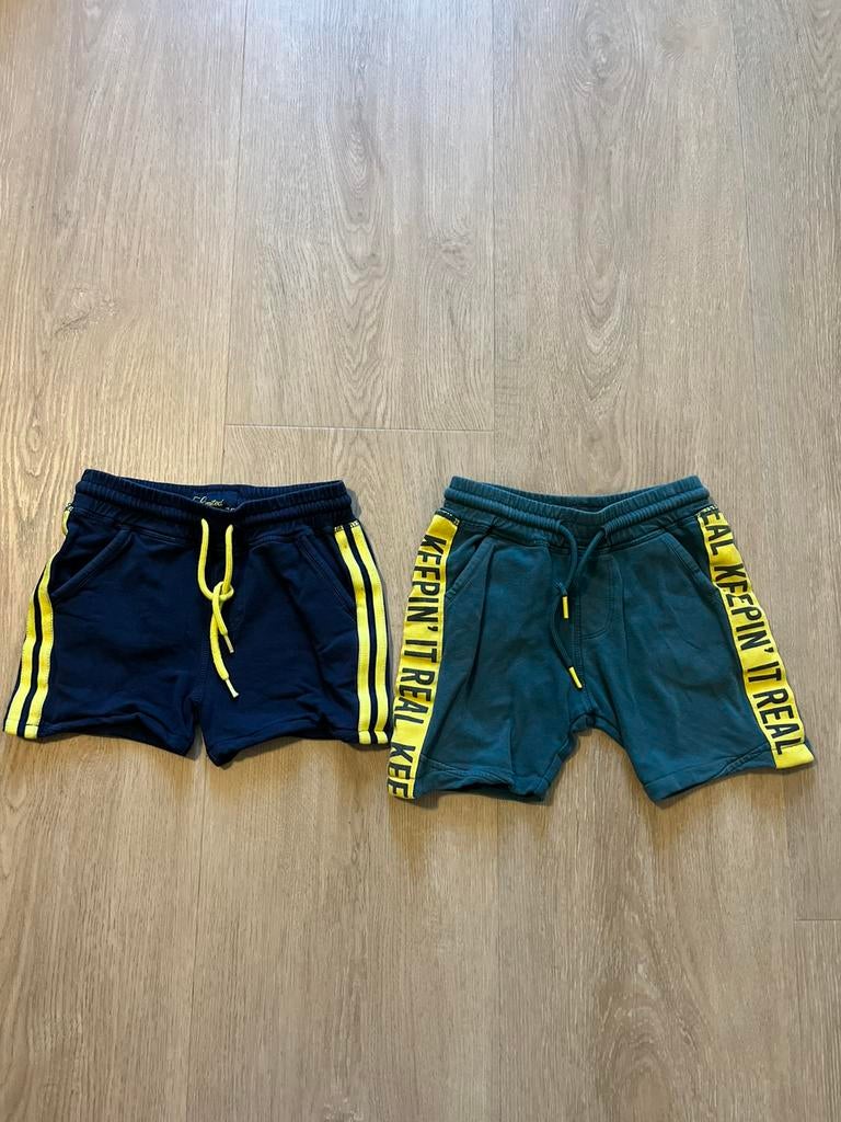 2x z8 korte broek maat 116 / 122 mooie staat korter gemaakt, Ophalen of Verzenden, Zo goed als nieuw, Meisje, Broek