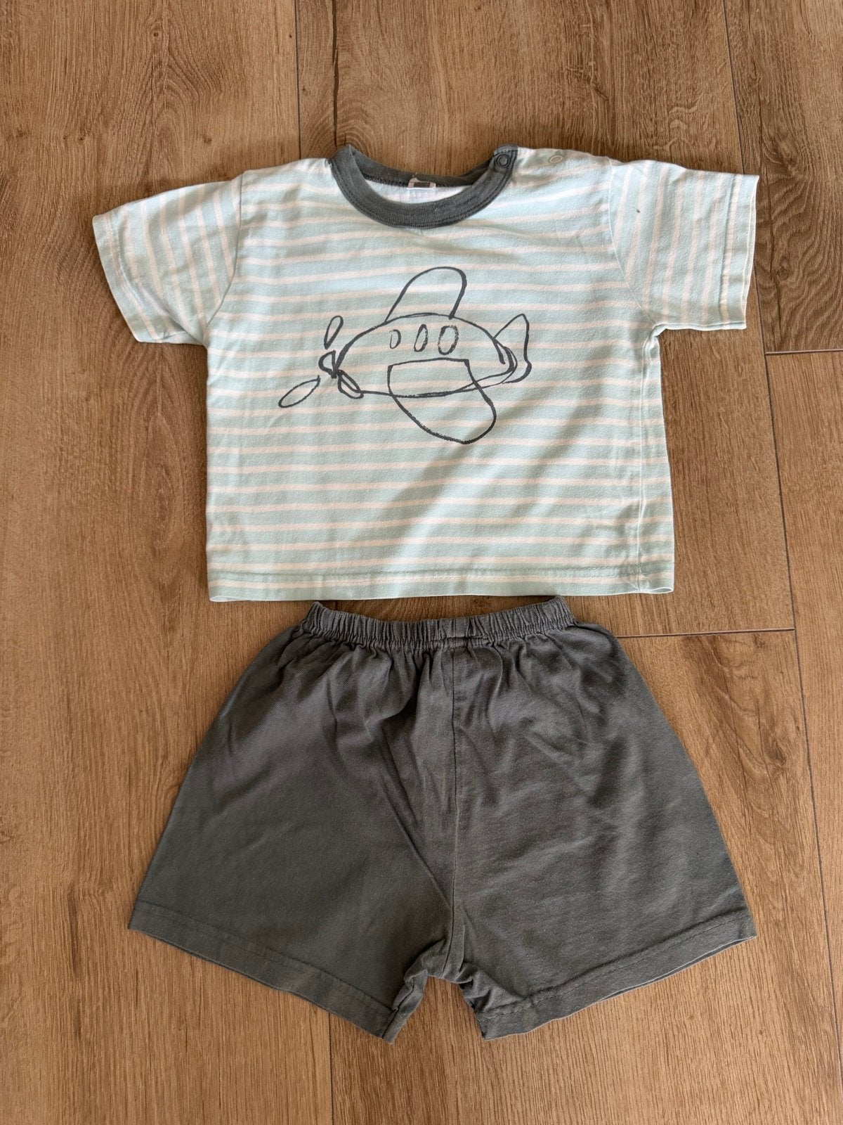 Hema Pyjamaatje Maat 80 met Vliegtuigprint, Ophalen of Verzenden, Gebruikt, Jongetje of Meisje