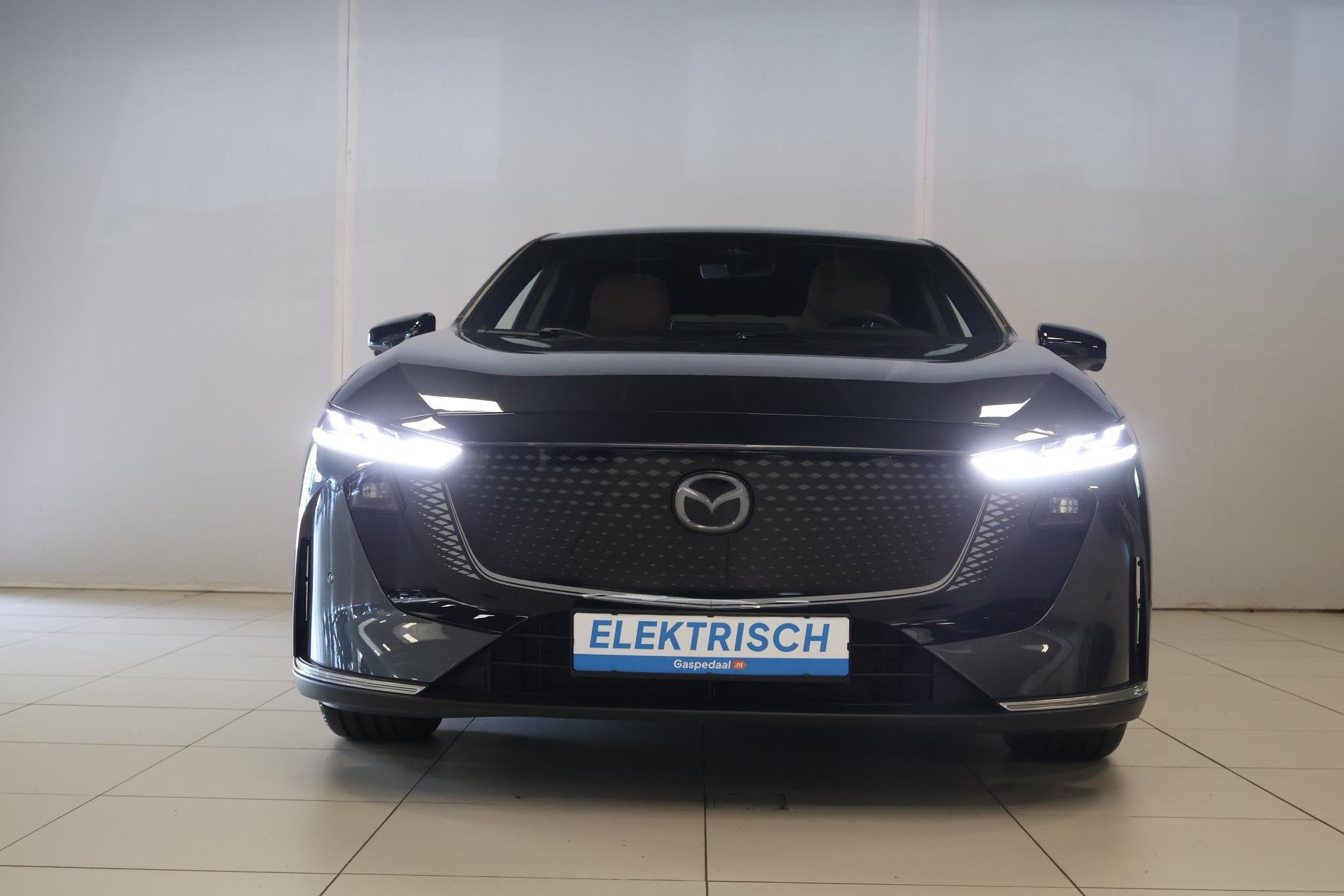 Mazda 6e Takumi Plus 68.8 kWh, Auto's, Automaat, Huisgarantie, Automatische klimaatregeling, 6e