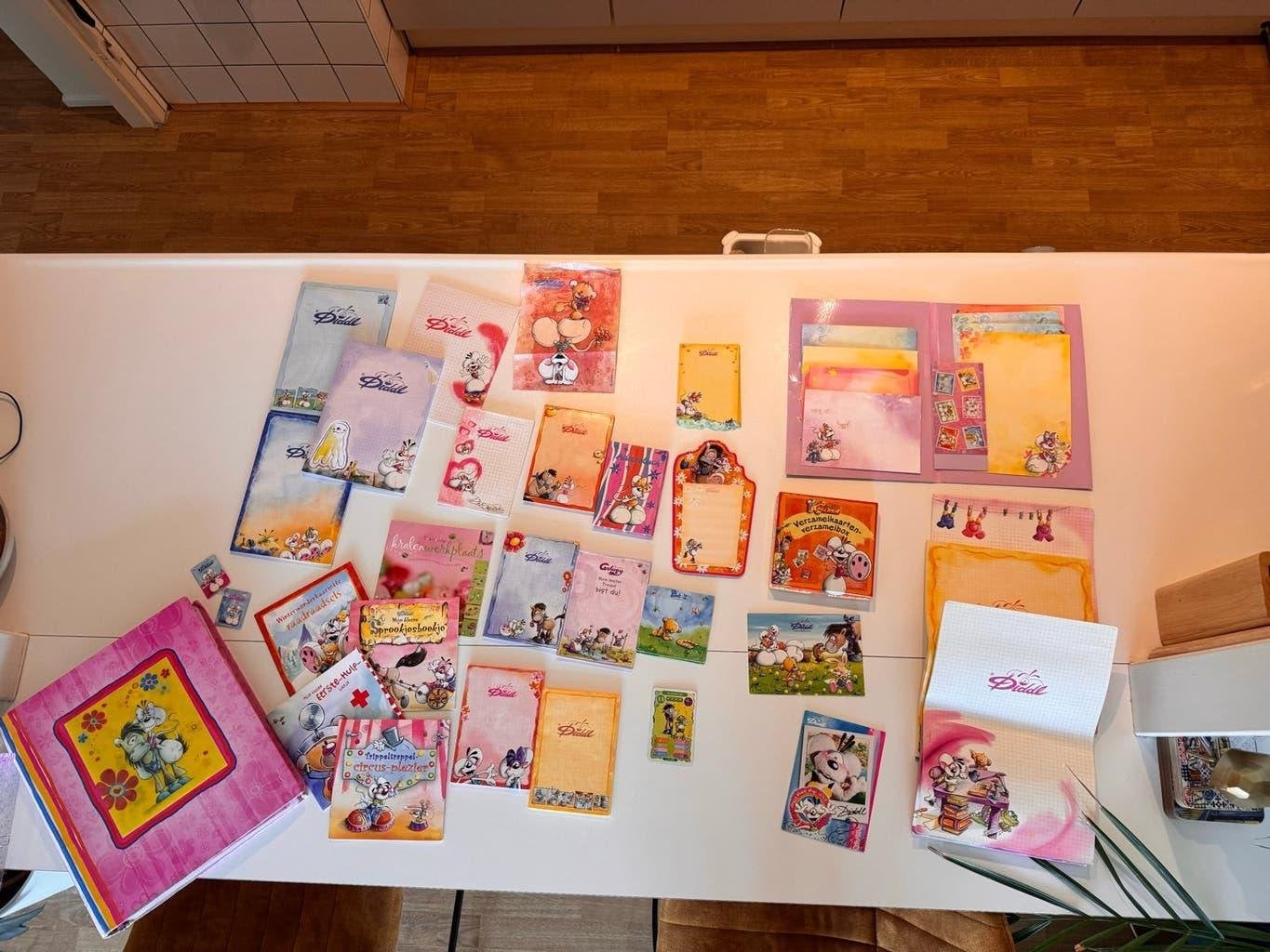 Complete Diddl Collectie, Ophalen of Verzenden, Diddl, Gebruikt, Papier, Kaart of Schrift