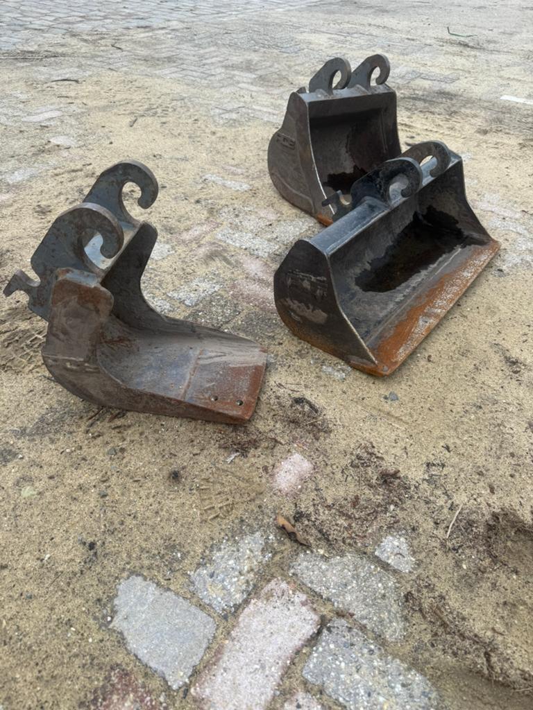 Nette CW00 bakkenset, Ophalen, Graafmachine