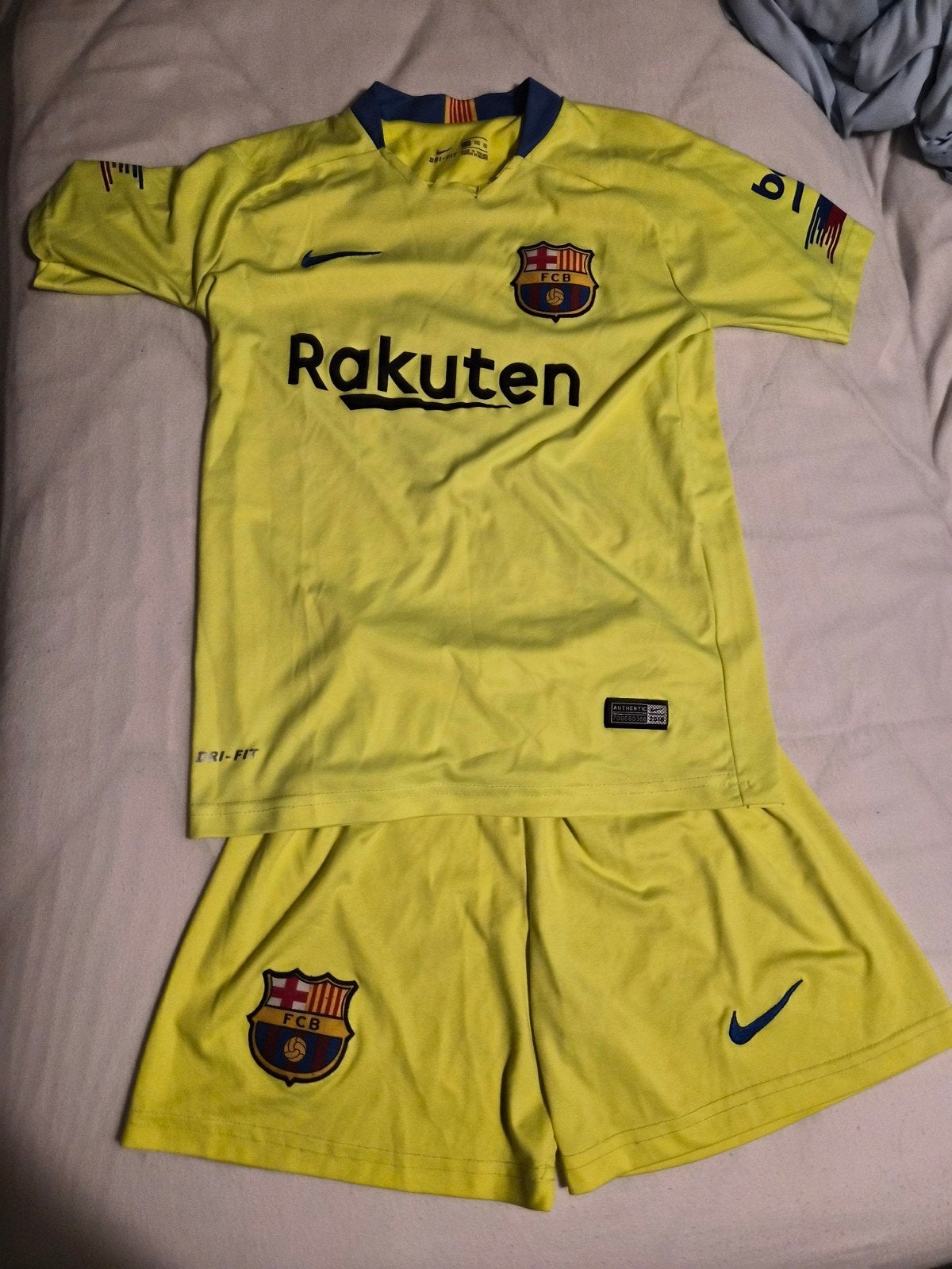 Barcelona tenue messi, Maat XS of kleiner, Ophalen, Gebruikt, Set