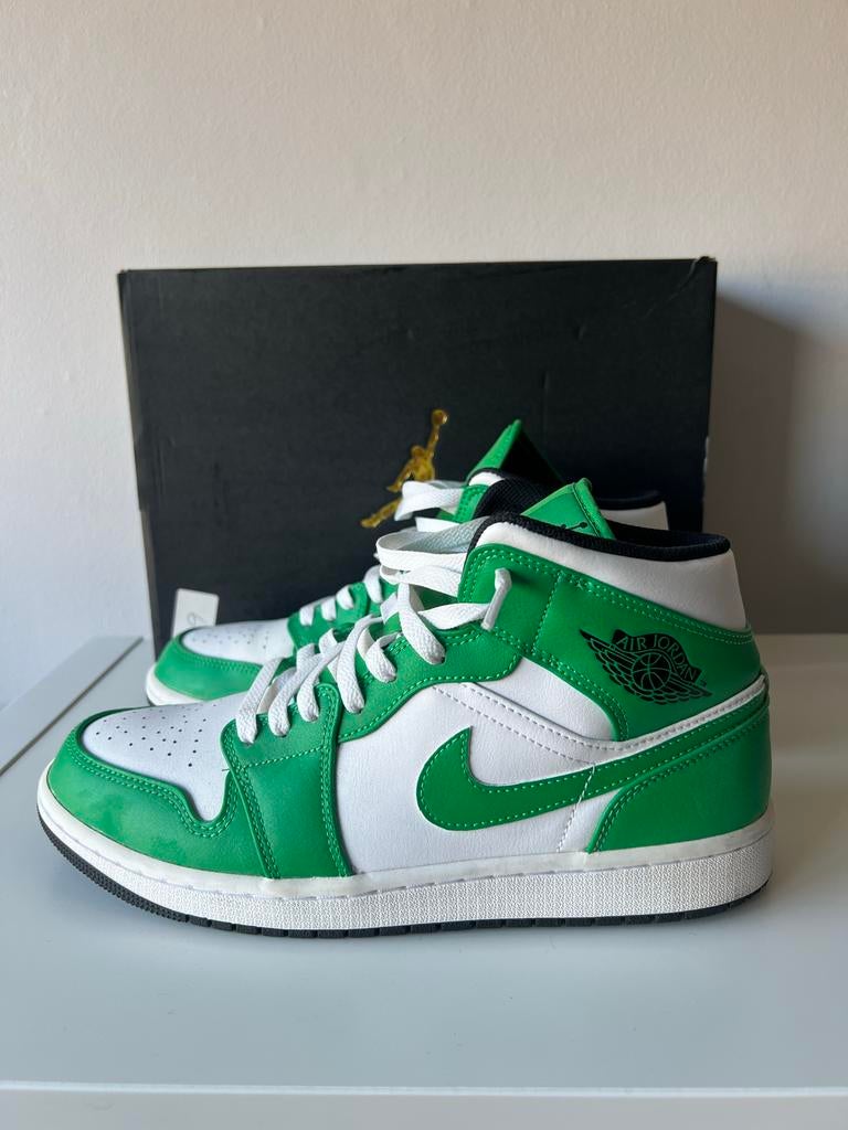Jordan 1 Mid Green Maat 43, Overige kleuren, Nieuw, Ophalen of Verzenden, Sneakers of Gympen