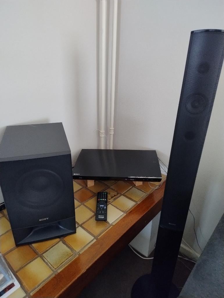 surround sound system sony BDV-EF420 sound cd/dvd, Audio, Tv en Foto, Luidsprekers, Gebruikt, Complete surroundset, 60 tot 120 watt