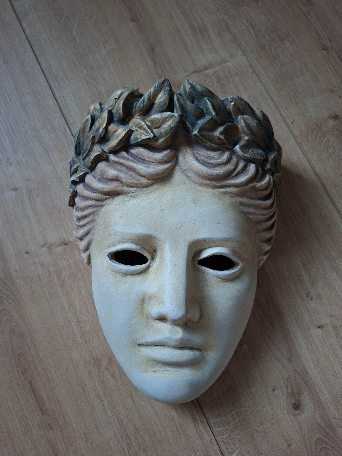 Decoratieve muurmasker - Romeinse stijl, Antiek en Kunst, Antiek | Keramiek en Aardewerk, Ophalen of Verzenden