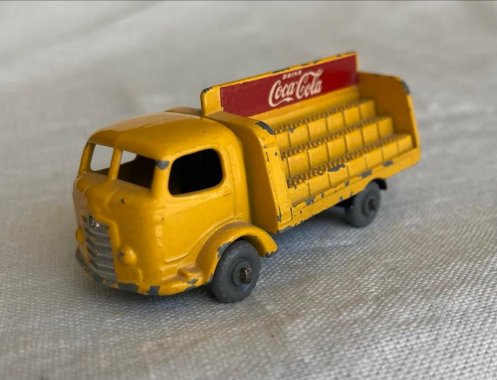 Matchbox Coca Cola Karrier Bantam 2 Ton Truck Lesney, Overige merken, Gebruikt, 1:50 of kleiner, Ophalen of Verzenden