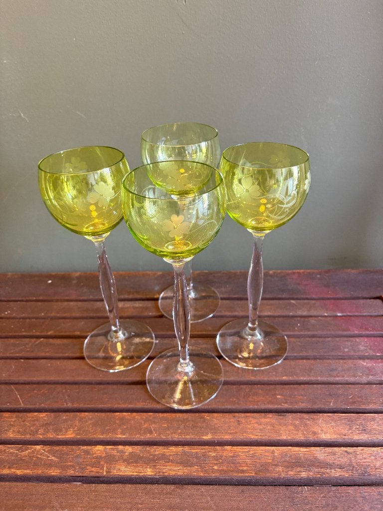 Set van 4 Antieke Art Nouveau wijn glazen pistachegroen., Ophalen of Verzenden