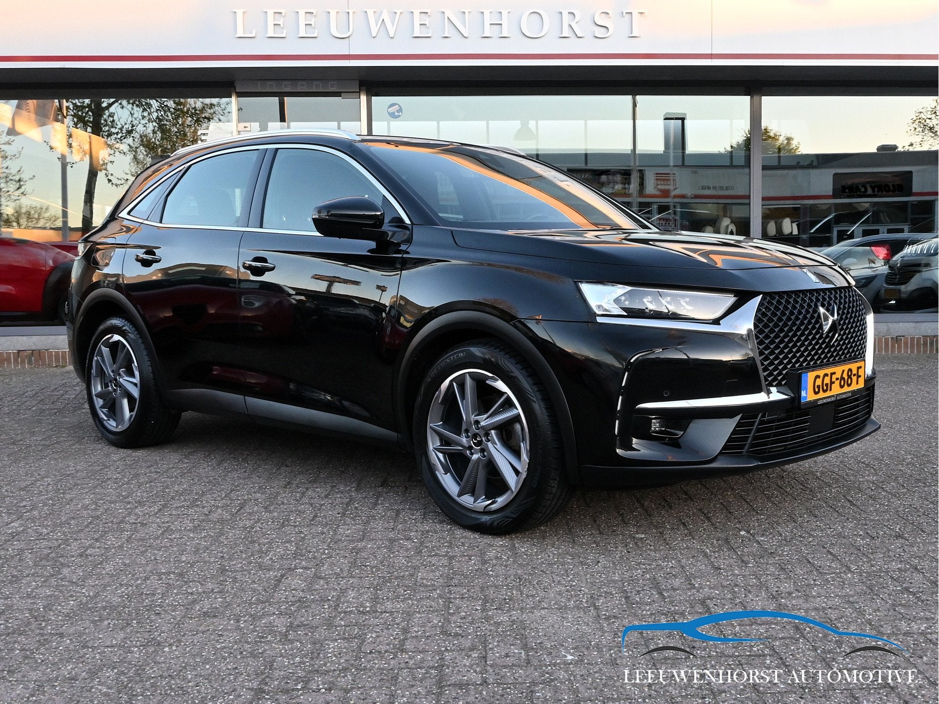 DS 7 Crossback 1.6 PureTech So Chic AUTOMAAT, LED, clima, cr, Auto's, 15 km/l, 4 cilinders, 181 pk, Leder en Stof