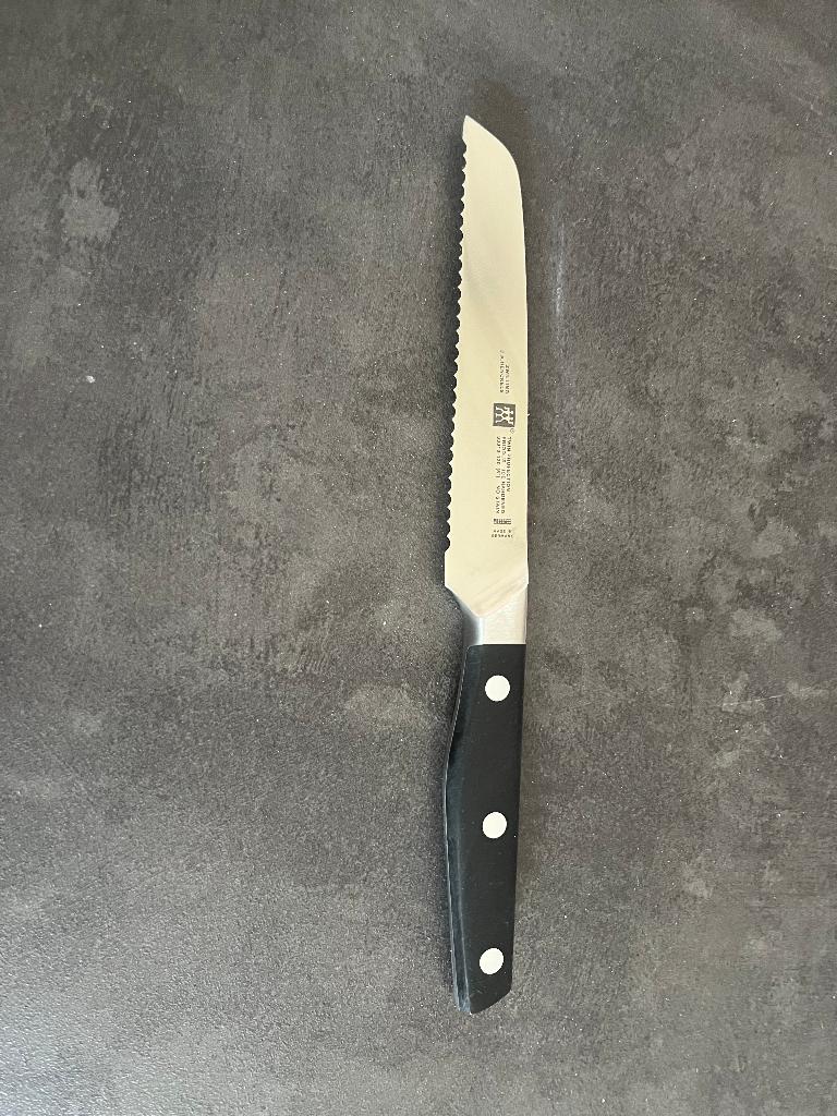 Zwilling Twin Profection universeel mes 13 cm gekarteld nieu, Ophalen, Nieuw