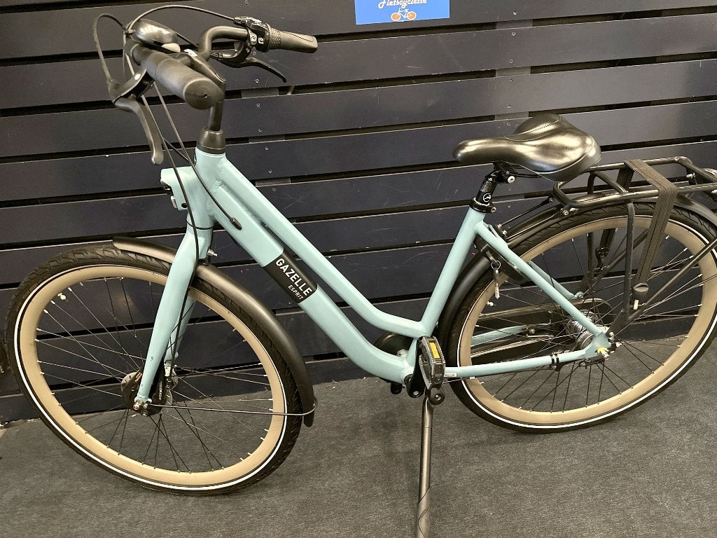 Net Gazelle Esprit C3 tiffany blauw 28 inch 46cm garantie, Ophalen, (Extra) lage instap, Zo goed als nieuw, Minder dan 47 cm
