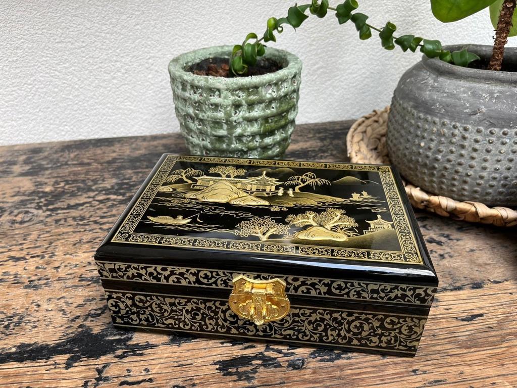 Chinese lak kist sieradenkist chinees sieraden box doos, Antiek en Kunst, Ophalen of Verzenden