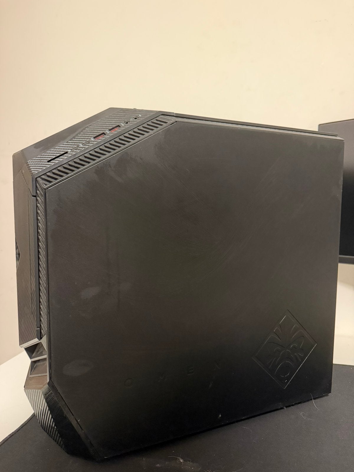 Foto 3 van HP OMEN Gaming PC – i7-8700 – Windows 11