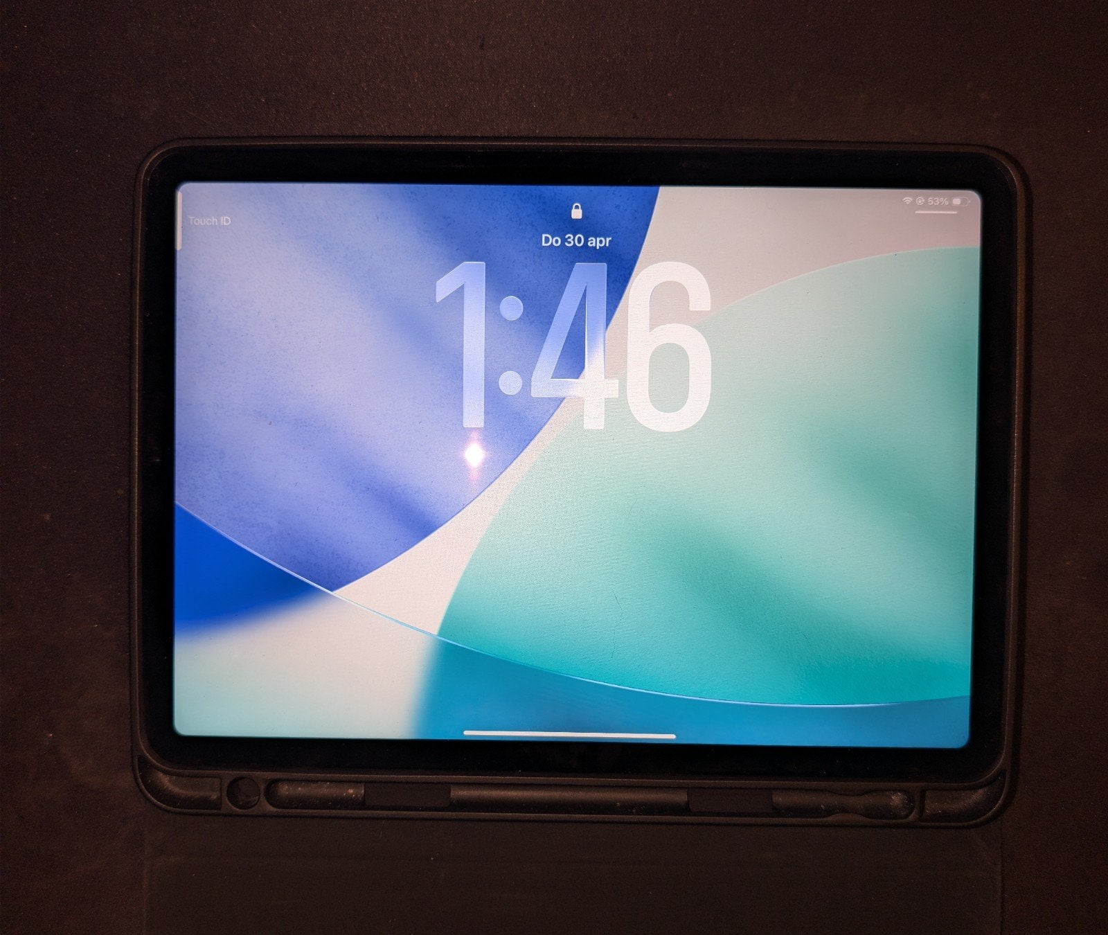 Paarse iPad Air 2022, Computers en Software, Apple iPads, Ophalen