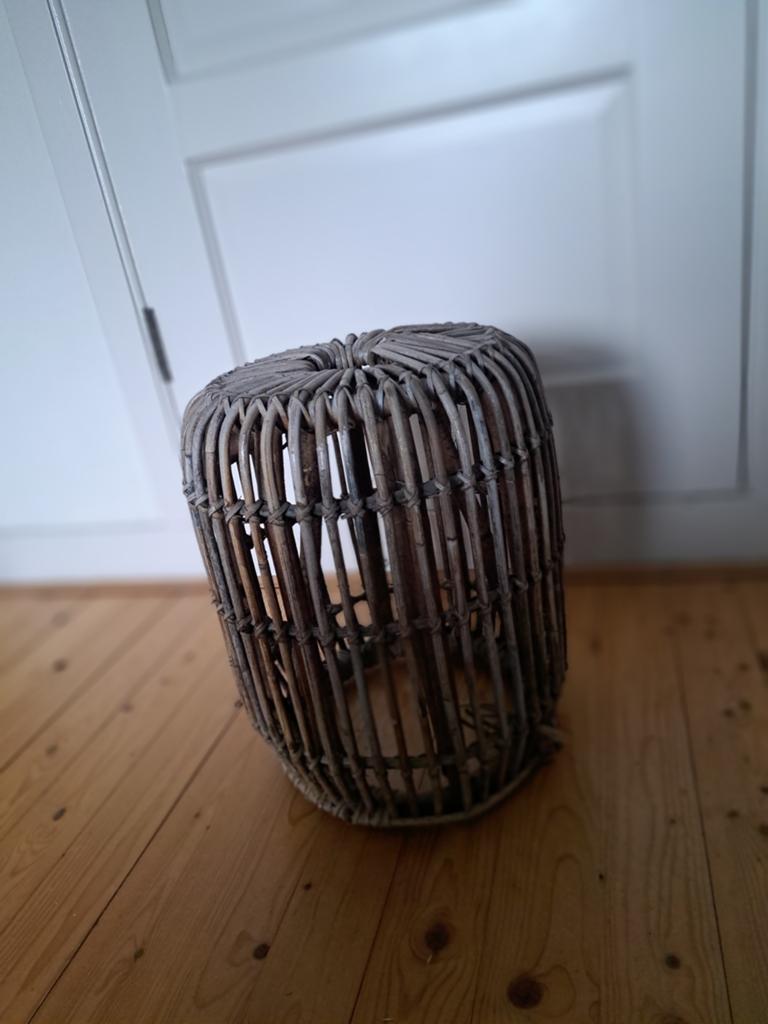 Leuke rotan poef, ook geschikt voor buiten, Ophalen, Minder dan 50 cm, Gebruikt, Rond