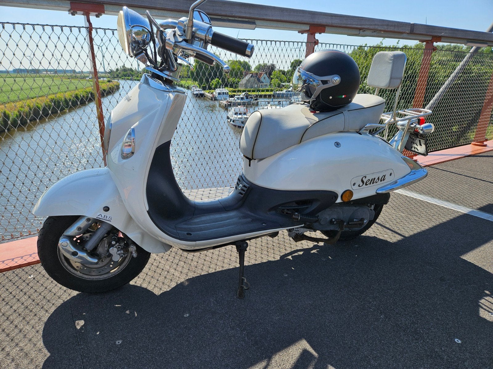 Scooter - Zo goed als nieuw, Fietsen en Brommers, Ophalen, Zo goed als nieuw, Overige typen, Overige merken