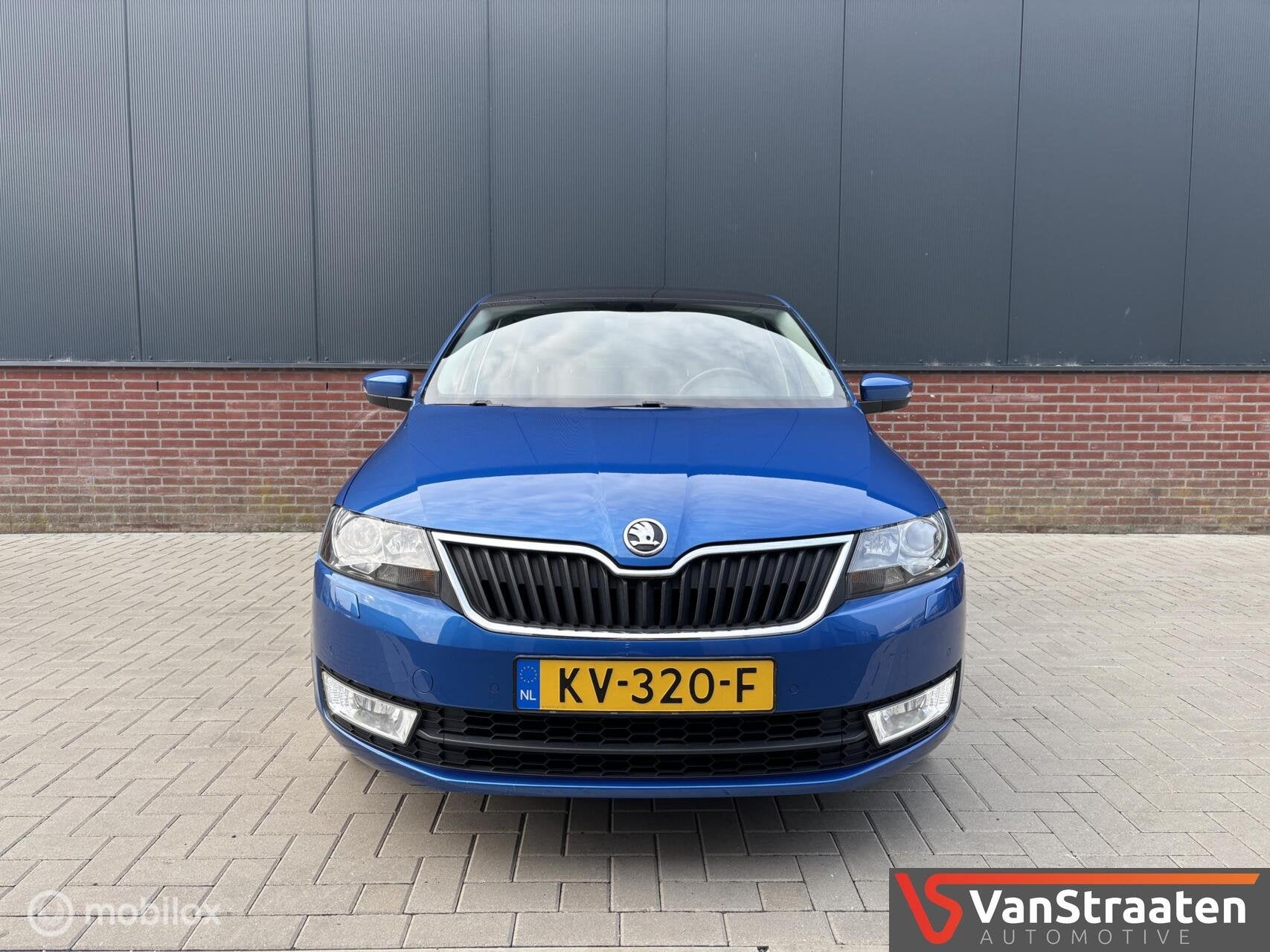 Skoda Rapid Spaceback 1.2 TSI Greentech JOY | Pano | Carplay, Auto's, Stof, Gebruikt, Euro 6, 4 cilinders