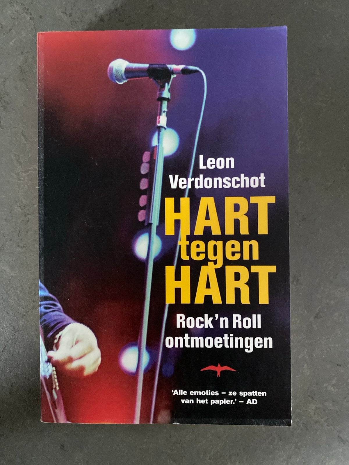 Hart tegen Hart: Rock 'n Roll ontmoetingen - Leon Verdonscho, Boeken, Ophalen of Verzenden, Gelezen, Artiest