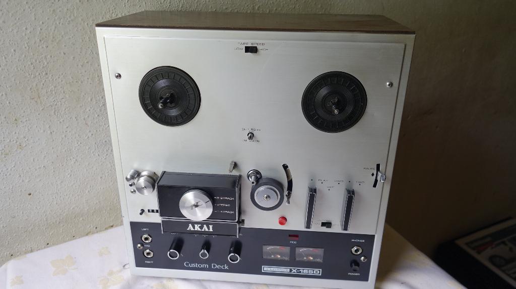 Akai X165D, Audio, Tv en Foto, Bandrecorders, Ophalen of Verzenden, Bandrecorder