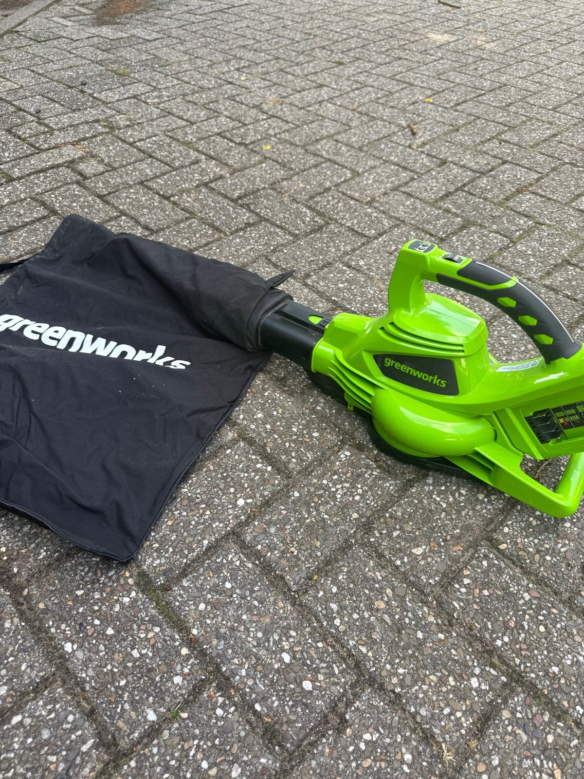 Greenworks 48V Accu Bladblazer/Bladzuiger met Opvangzak, Ophalen, Zo goed als nieuw, Met opvangzak, Accu