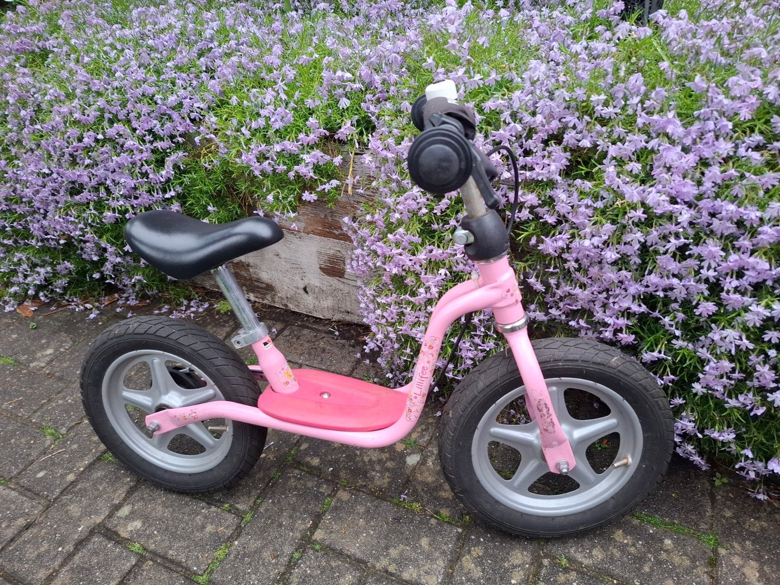 Roze Puky loopfiets, Kinderen en Baby's, Speelgoed | Buiten | Voertuigen en Loopfietsen, Ophalen, Gebruikt, Loopfiets