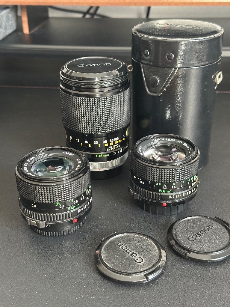 Canon FD lenzen 50,24,135 mm, Canon, Ophalen of Verzenden, Zo goed als nieuw, 24 mm