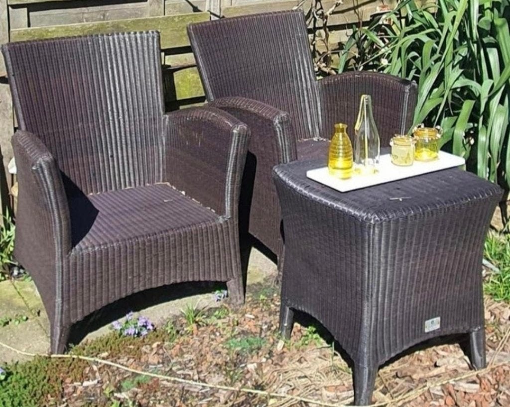 Tuinset 3 delig 2 zware kwaliteit wicker 4 seasons outdoor, Bijzettafel, Zo goed als nieuw, Wicker, Ophalen