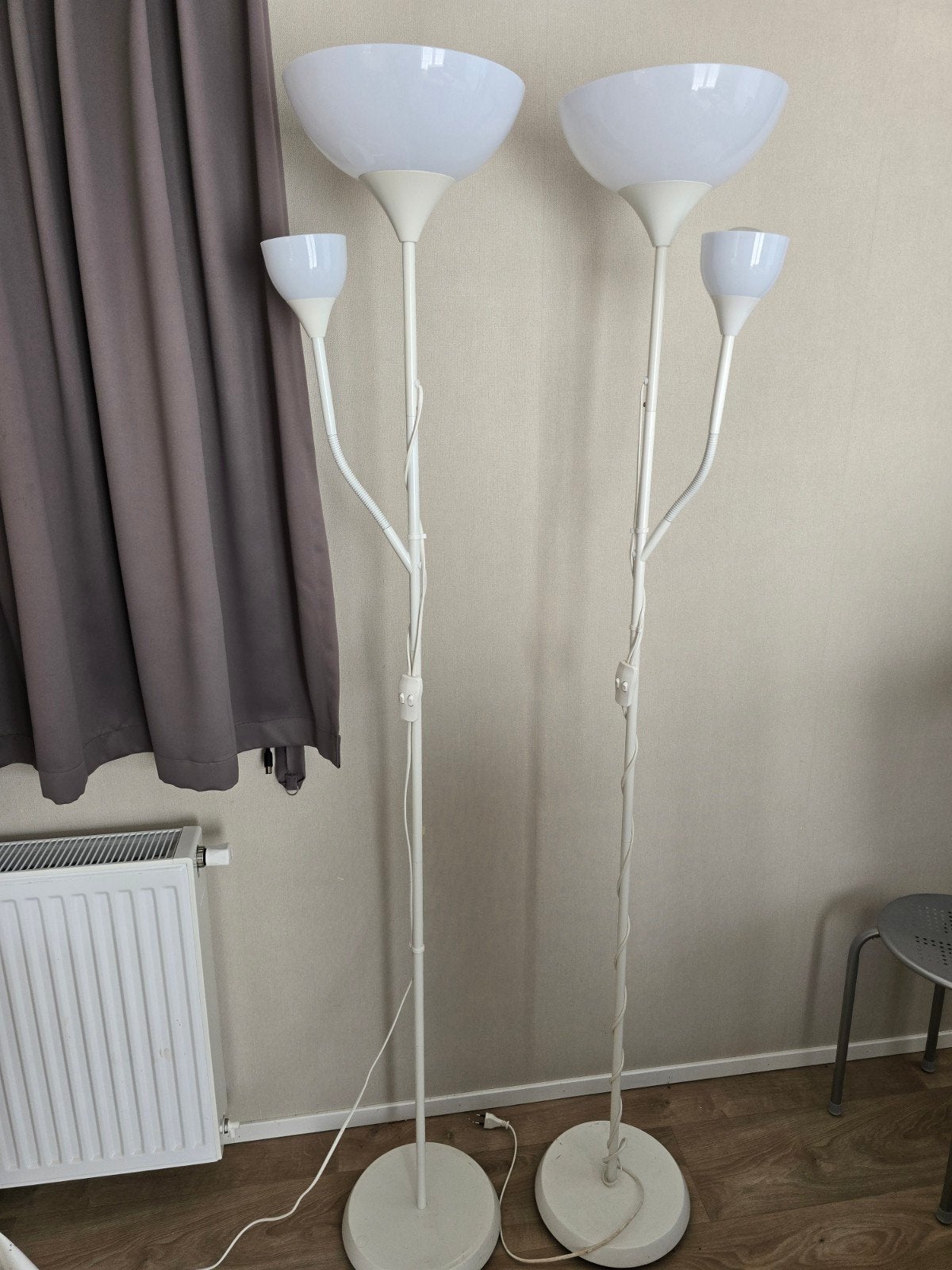 2x Staande lamp 175 cm hoog met verstelbare arm, Ophalen, Gebruikt, Metaal, 150 tot 200 cm