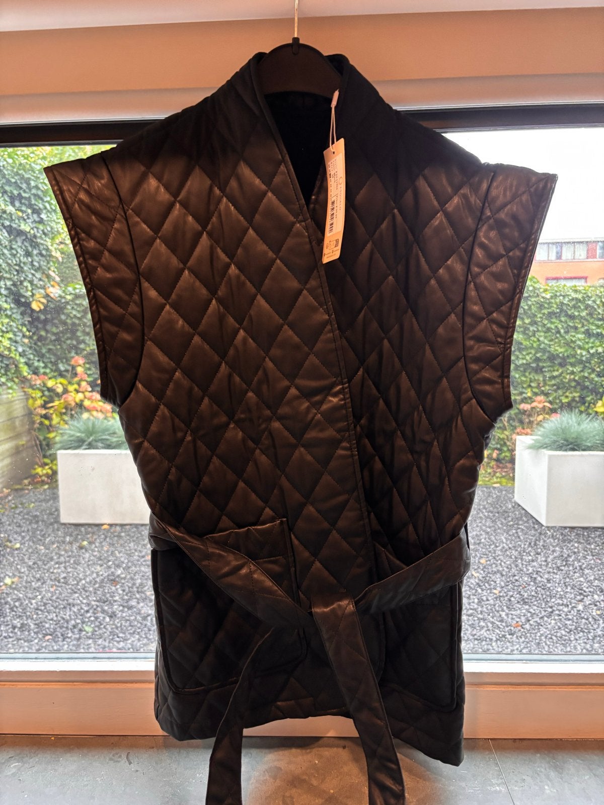 Nieuw Esqualo gilet mt 38, Ophalen of Verzenden, Nieuw, Maat 38/40 (M), Zwart
