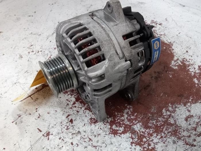 Dynamo van een Renault Clio, Gebruikt, -, Renault, -