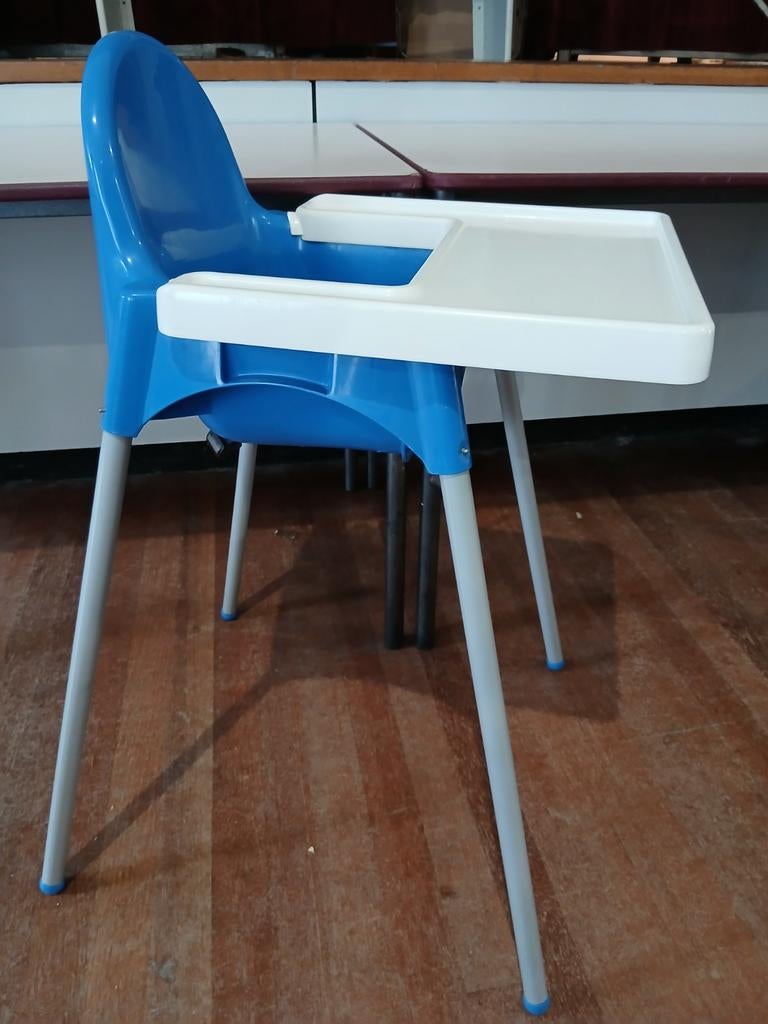 Ikea Antilop kinderstoel incl blad, Kinderen en Baby's, Kinderkamer | Tafels en Stoelen, Ophalen, Zo goed als nieuw, Stoel(en)