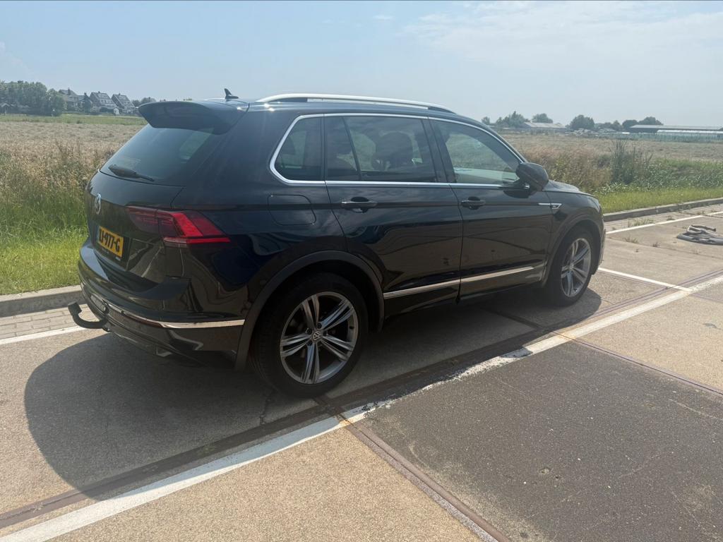 Volkswagen Tiguan 2.0 TDI 110KW 2019 Zwart, Auto's, Volkswagen, 4 cilinders, Alcantara, Zwart, Diesel