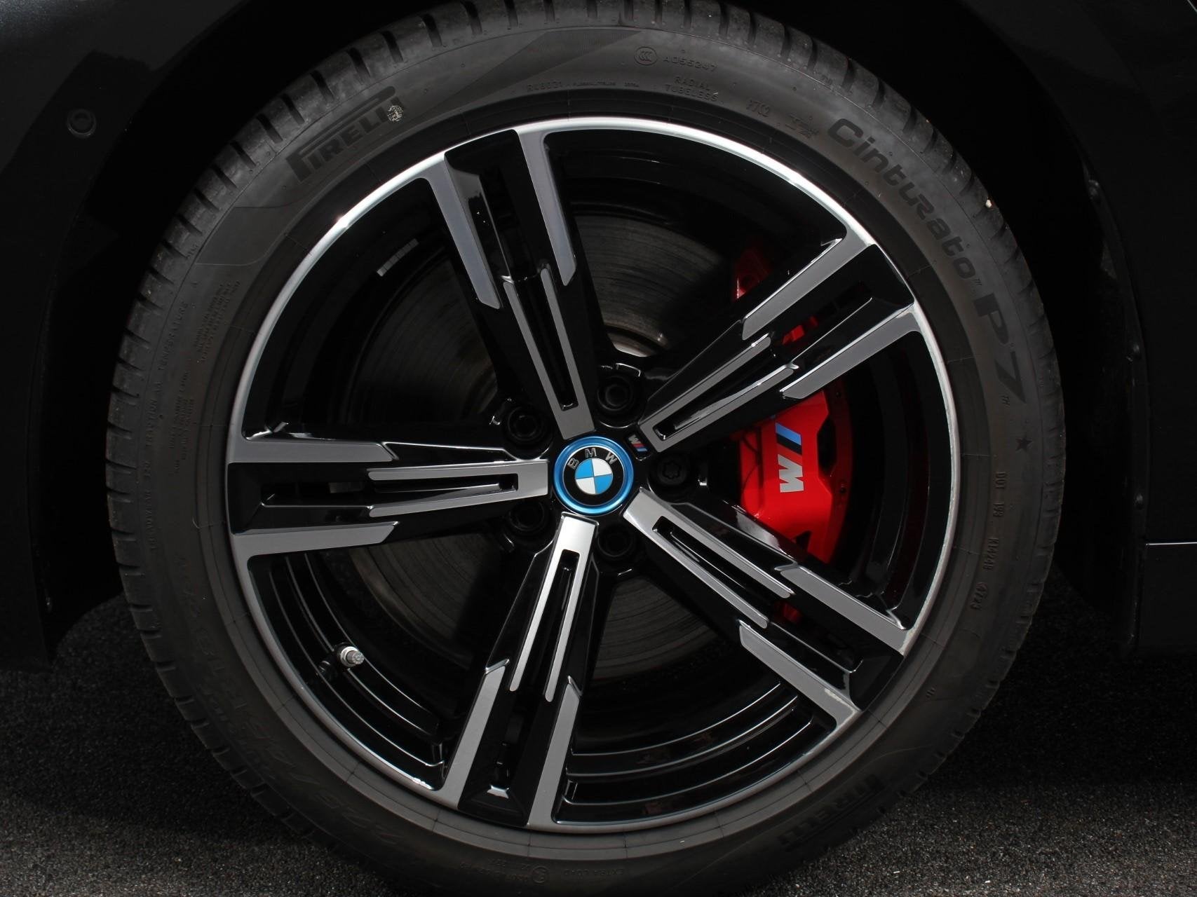 BMW 3-serie Touring 330e M-Sport PHEV Digitale Cockpit Clima, Auto's, Gebruikt, Euro 6, 4 cilinders, Zwart