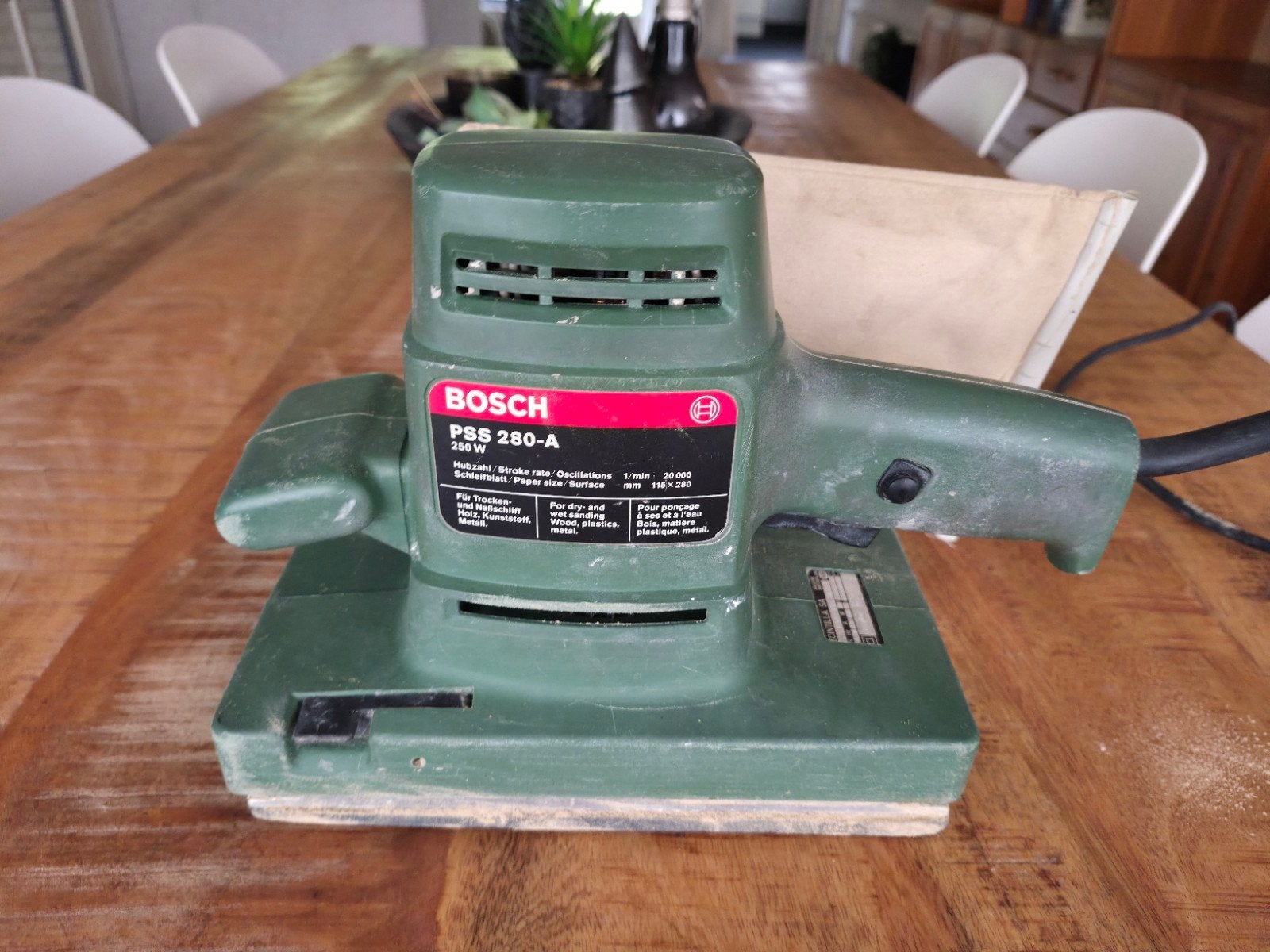 Bosch PSS 280-A vlakschuurmachine 250W, Ophalen of Verzenden, Gebruikt, Minder dan 600 watt, Vlakschuurmachine