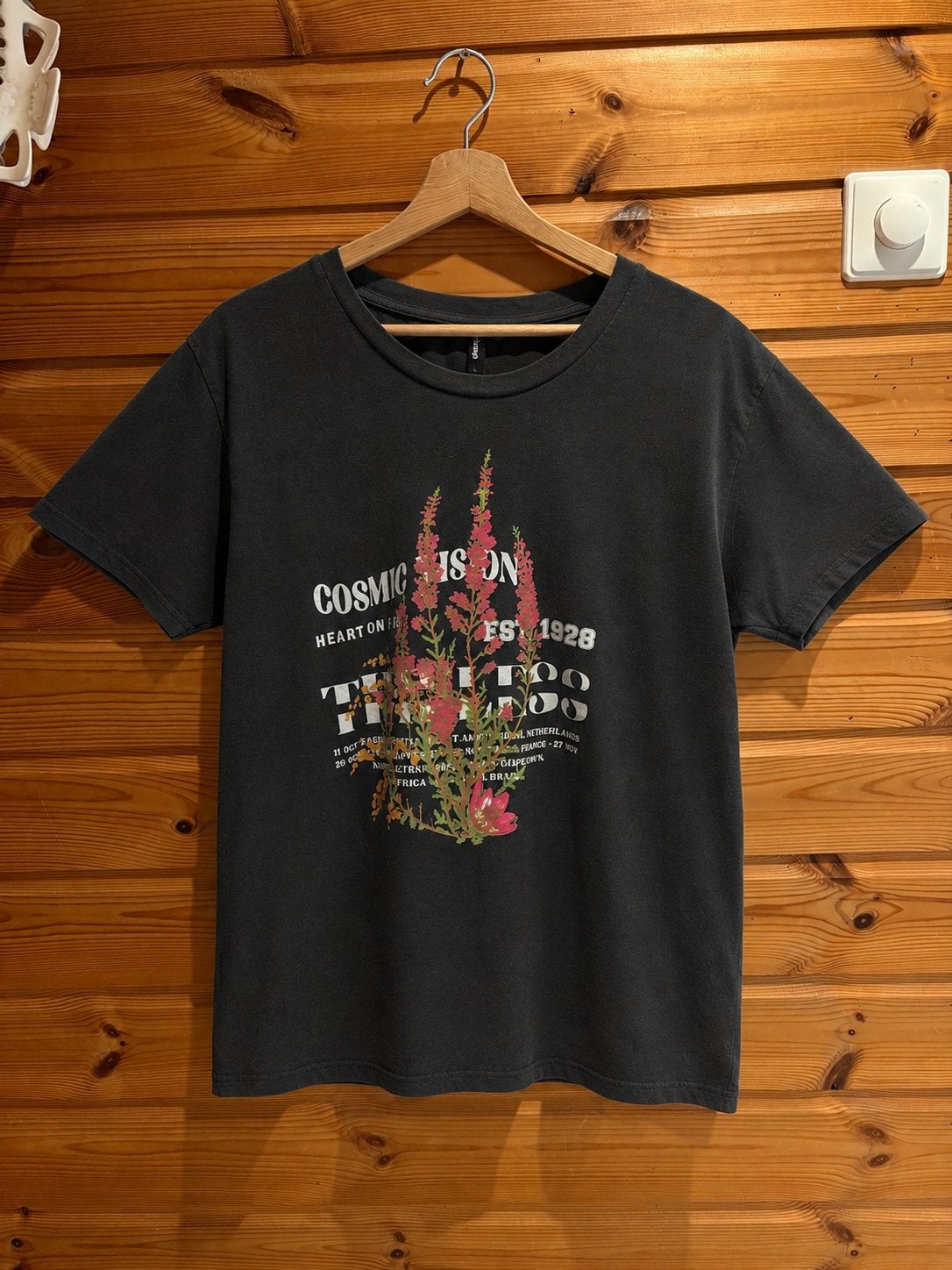 Zwart T-shirt met print - Eksept - Maat L, Kleding | Dames, T-shirts, Zwart, Maat 42/44 (L), Ophalen of Verzenden, Korte mouw