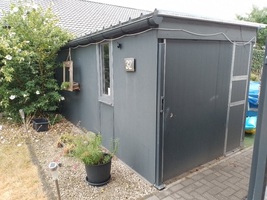 Tuinhuis of stalling / Box, Ophalen, 200 tot 400 cm, 250 tot 500 cm, Zo goed als nieuw