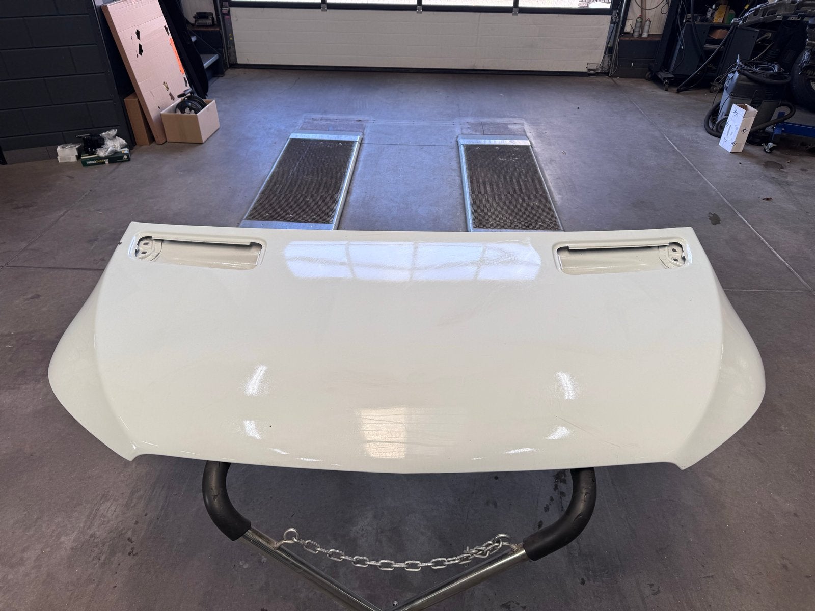 Motorkap Mercedes-Benz Sprinter 2020 - Wit, nette staat, Ophalen, Gebruikt, Voor, Mercedes-Benz