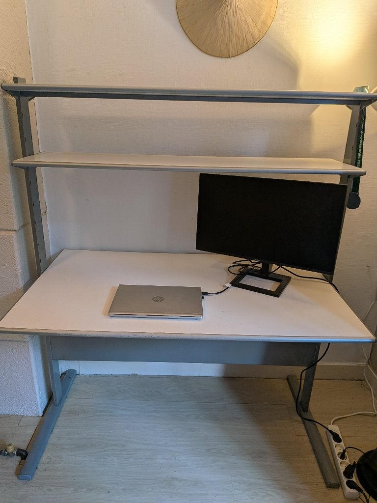 Bureau met 2 planken, Ophalen, 122 cm, Wit, Kunststof