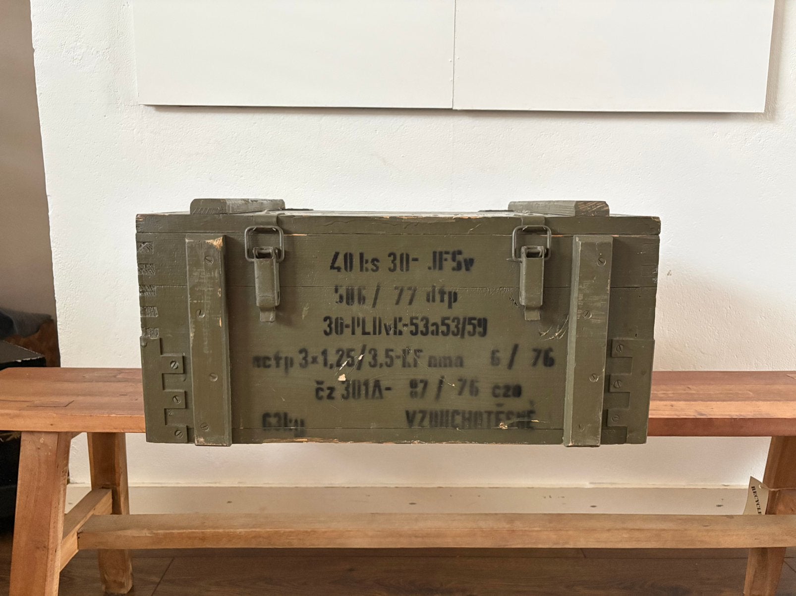 Originele munitiekist Tsjechoslowakije 1977, Ophalen, Minder dan 50 cm, Gebruikt, 50 tot 100 cm