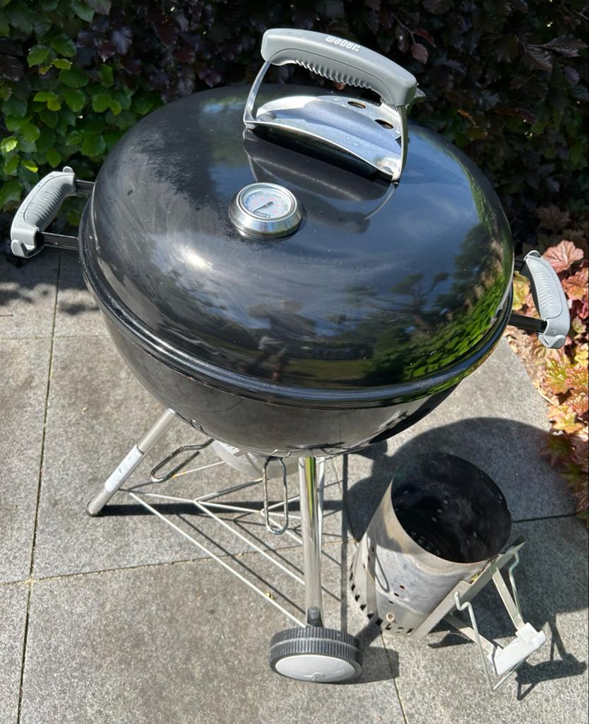 Weber Premium Kettle Zwart 47cm met Starter en Afdekhoes, Ophalen, Gebruikt