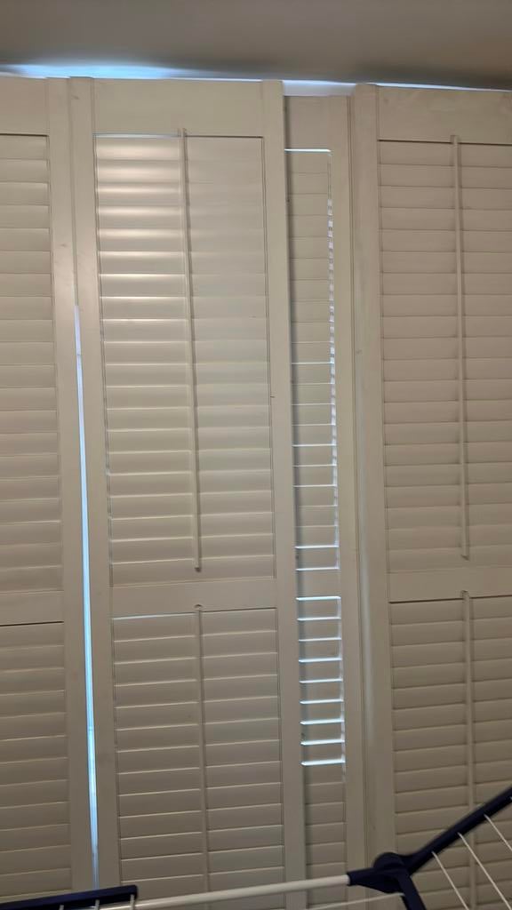 Shutters, Huis en Inrichting, Stoffering | Gordijnen en Lamellen, Zo goed als nieuw, 200 cm of meer, Ophalen