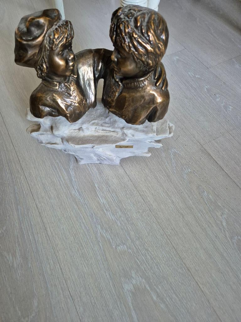 mooie bronzen beeld op kleine sokkel, Ophalen